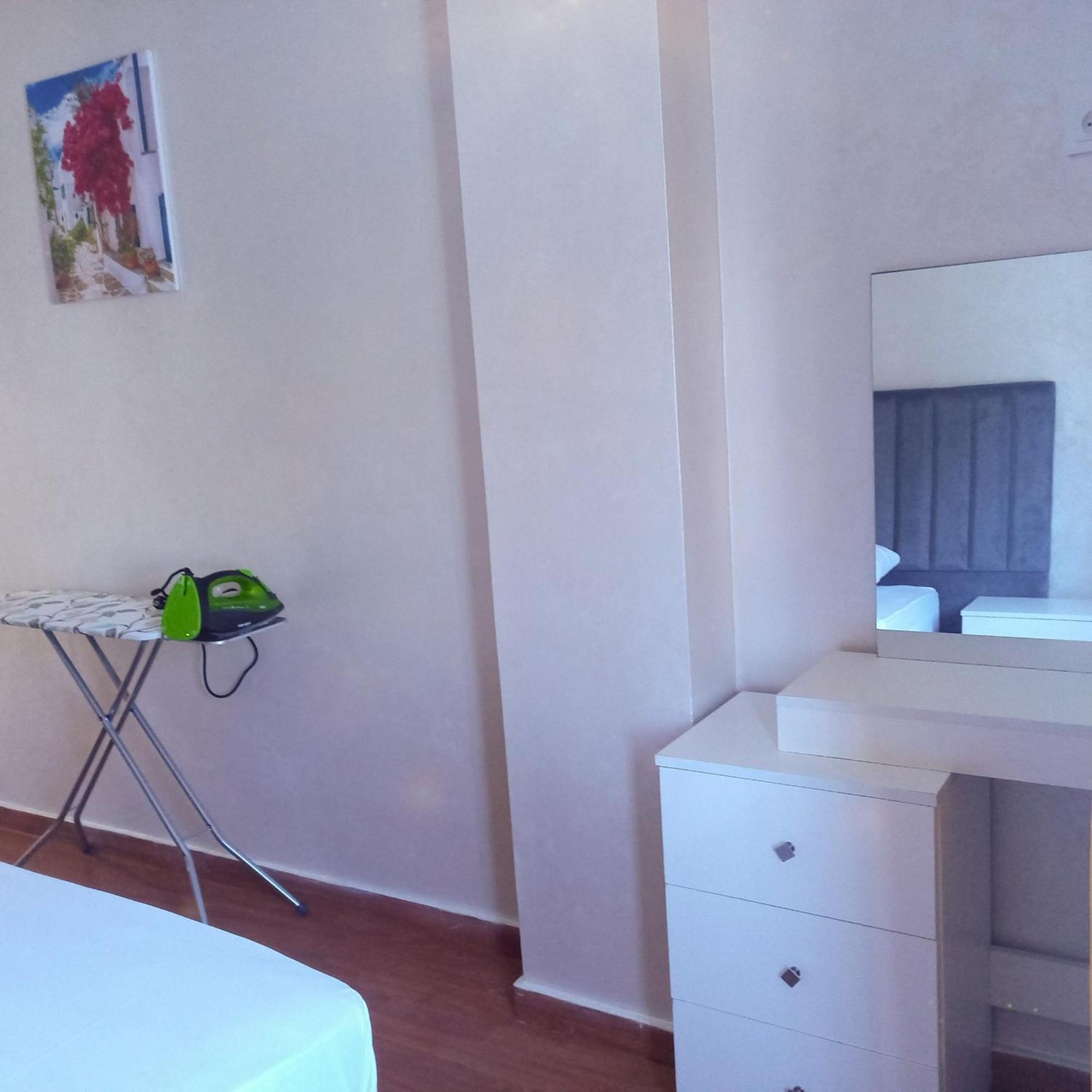 Beautiful Apartment In Centre Ville M2 Танжер Екстериор снимка