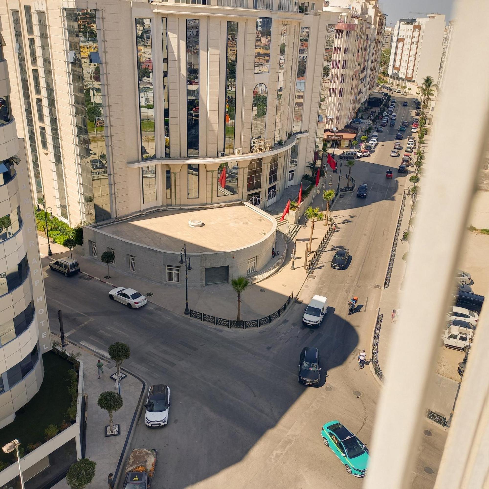 Beautiful Apartment In Centre Ville M2 Танжер Екстериор снимка